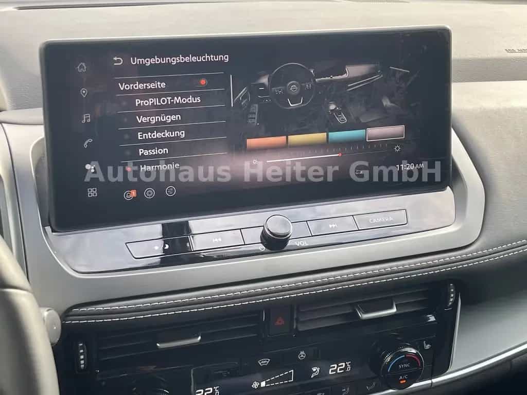 Nissan Qashqai 1.3 MHEV N-Connecta / 360°+HUD 06/2025-photo-27