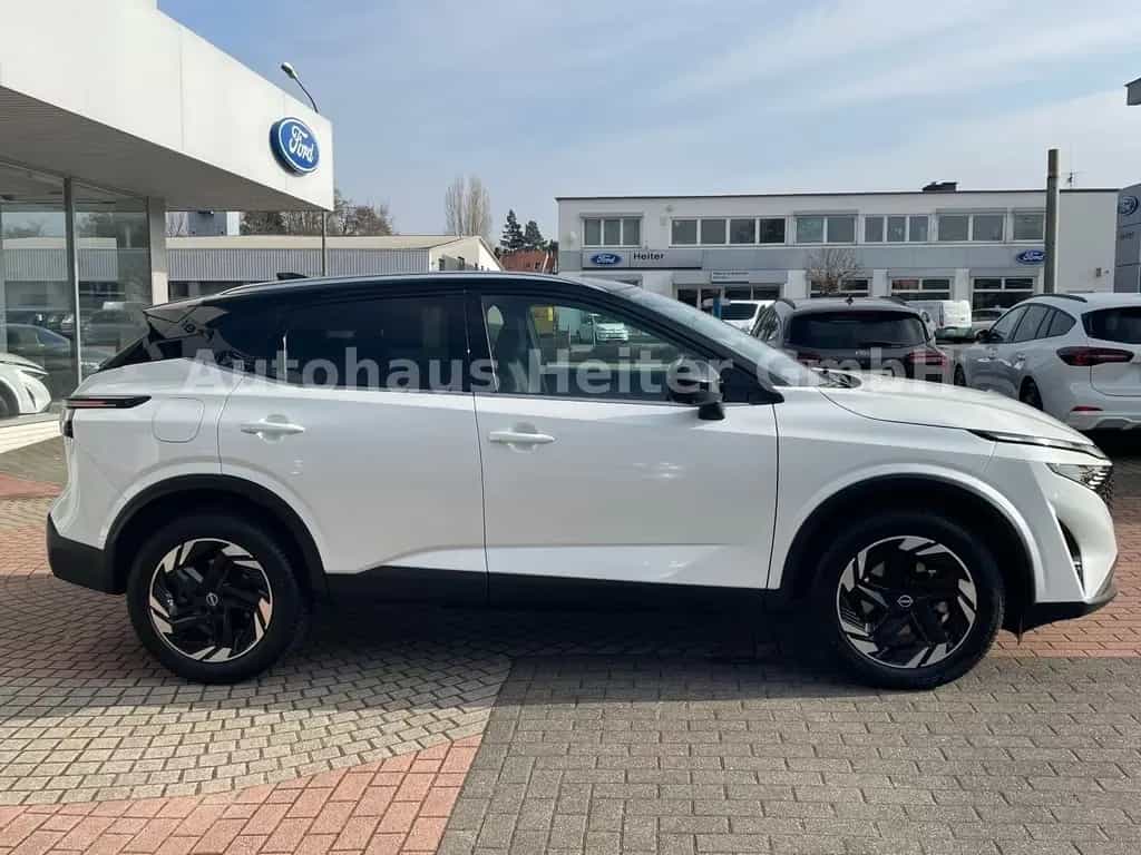 Nissan Qashqai 1.3 MHEV N-Connecta / 360°+HUD 06/2025-photo-6