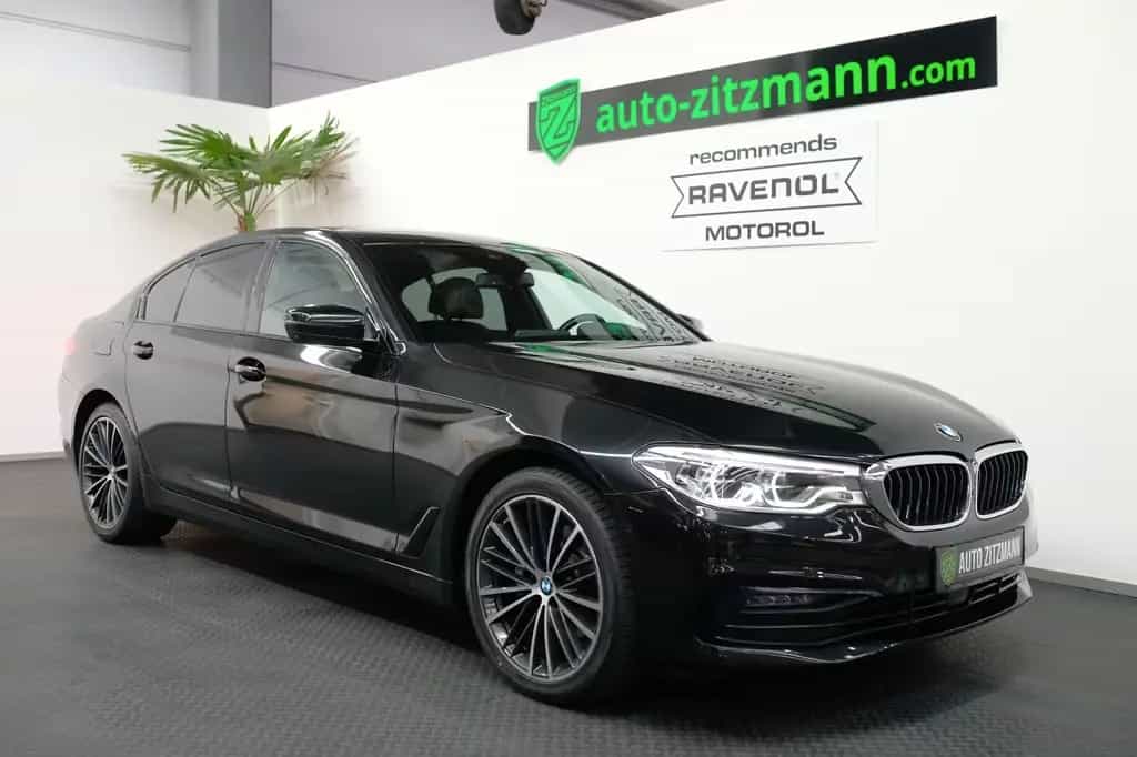 BMW 5 Series 520d xDrive SportLine/SCHIEBEDACH/BUSINESS/HEADU 02/2020-photo-0