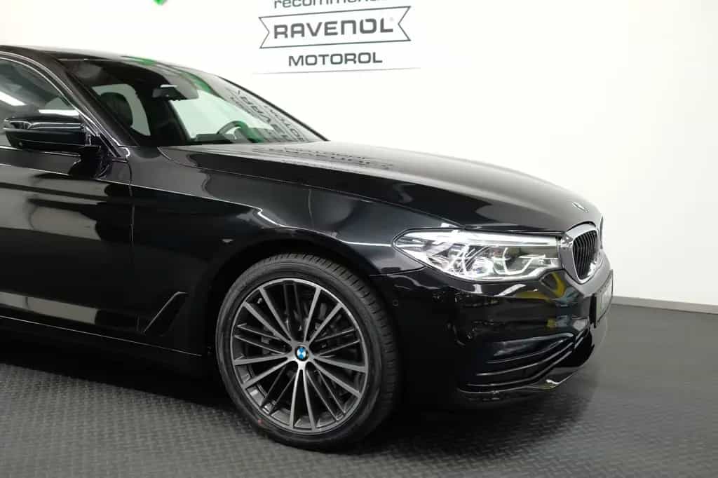 BMW 5 Series 520d xDrive SportLine/SCHIEBEDACH/BUSINESS/HEADU 02/2020-photo-29
