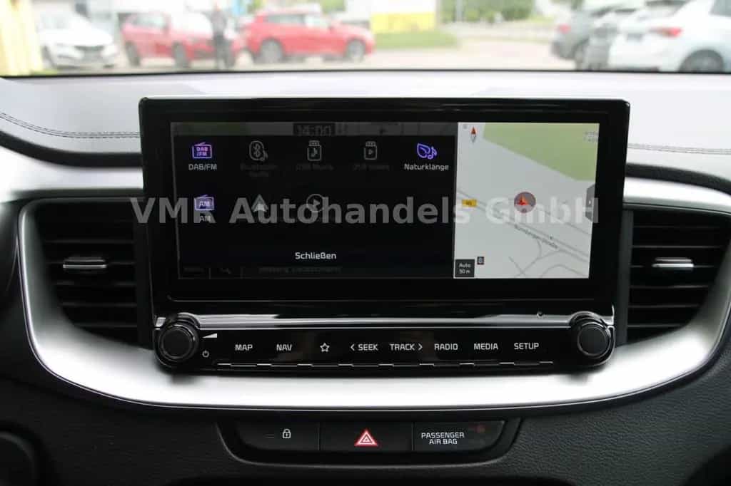 Kia Ceed Sportswagon 1.5 T-GDi TOP Automatik *Navi* 11/2025-photo-13