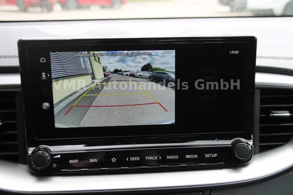 Kia Ceed Sportswagon 1.5 T-GDi TOP Automatik *Navi* 11/2025-photo-14