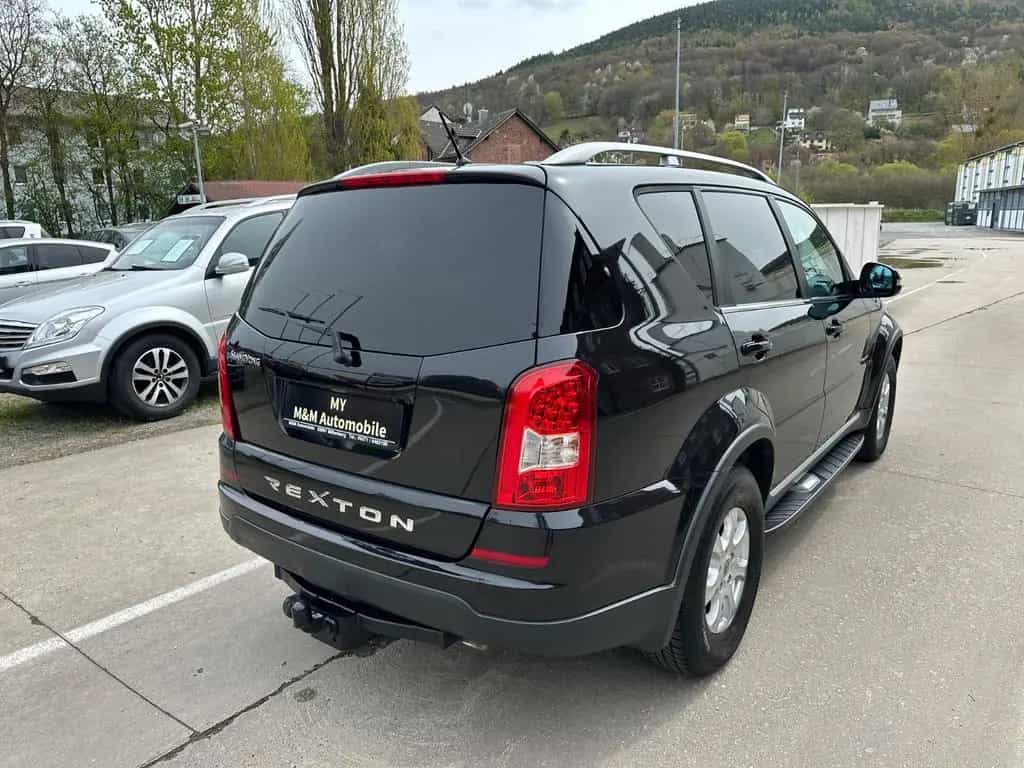 Ssangyong REXTON W Executive 4WD/Automatik/AHK 3.5T/Leder 05/2017-photo-2