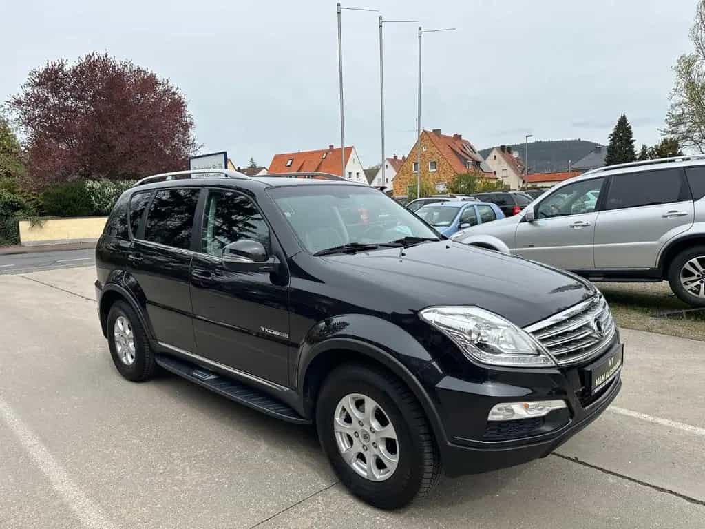 Ssangyong REXTON W Executive 4WD/Automatik/AHK 3.5T/Leder 05/2017-photo-6