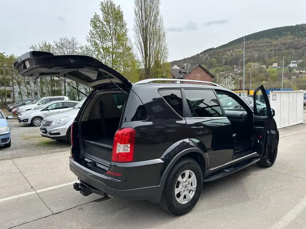 Ssangyong REXTON W Executive 4WD/Automatik/AHK 3.5T/Leder 05/2017-photo-7