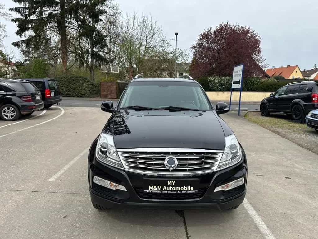 Ssangyong REXTON W Executive 4WD/Automatik/AHK 3.5T/Leder 05/2017-photo-8