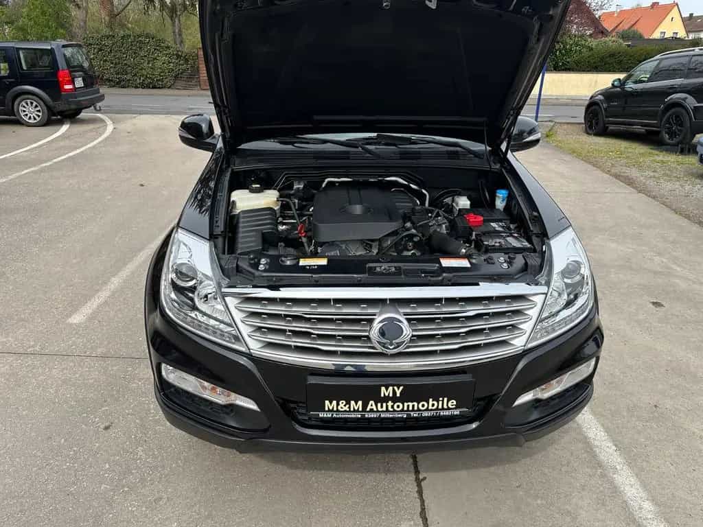 Ssangyong REXTON W Executive 4WD/Automatik/AHK 3.5T/Leder 05/2017-photo-9