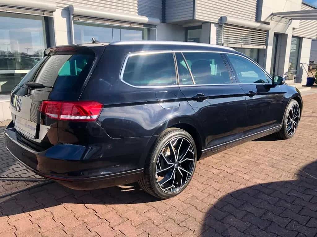 Volkswagen Passat Variant Comfortline/Sitzhz/ACC/Navi/LED 04/2018-photo-1