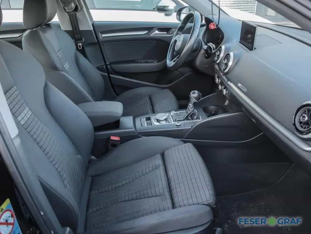 Audi A3 Lim 35 TDI S tronic sport Navi,Xenon,Sportsit 07/2020-photo-3