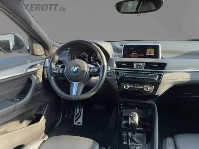 BMW X2 M35i xDrive Schalensitz Pano PDC v+h Navi Rüc 09/2019-photo-7