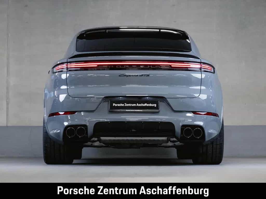 Porsche Cayenne GTS Coupé Sport Design Paket null-photo-4