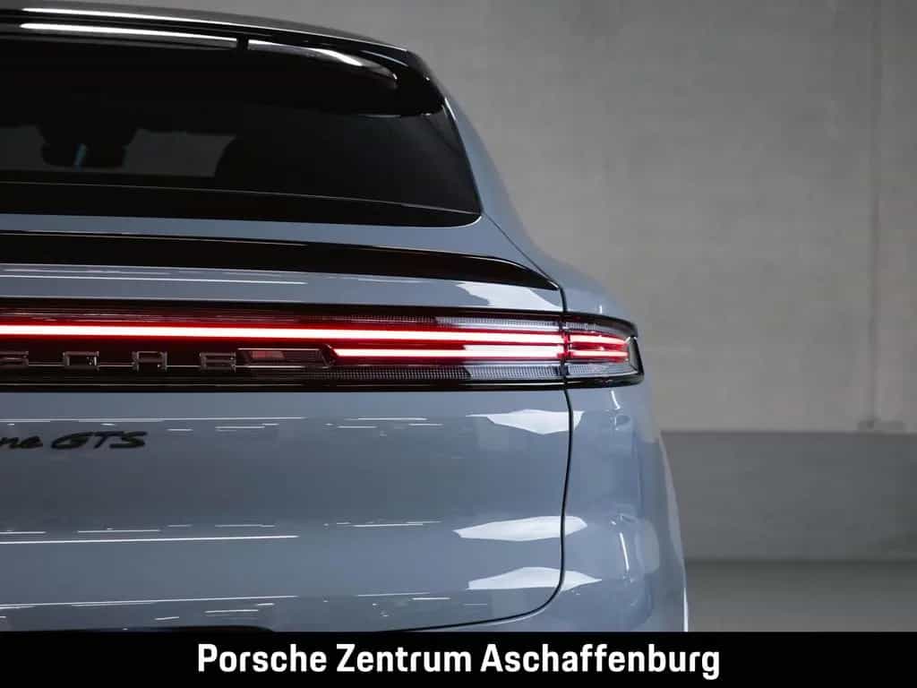 Porsche Cayenne GTS Coupé Sport Design Paket null-photo-6