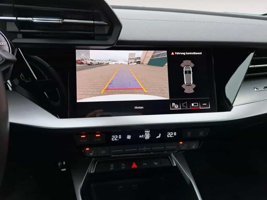 Audi A3 Sportback 35 TDI S-Line AHK RFK ACC CarPlay 08/2022-photo-12