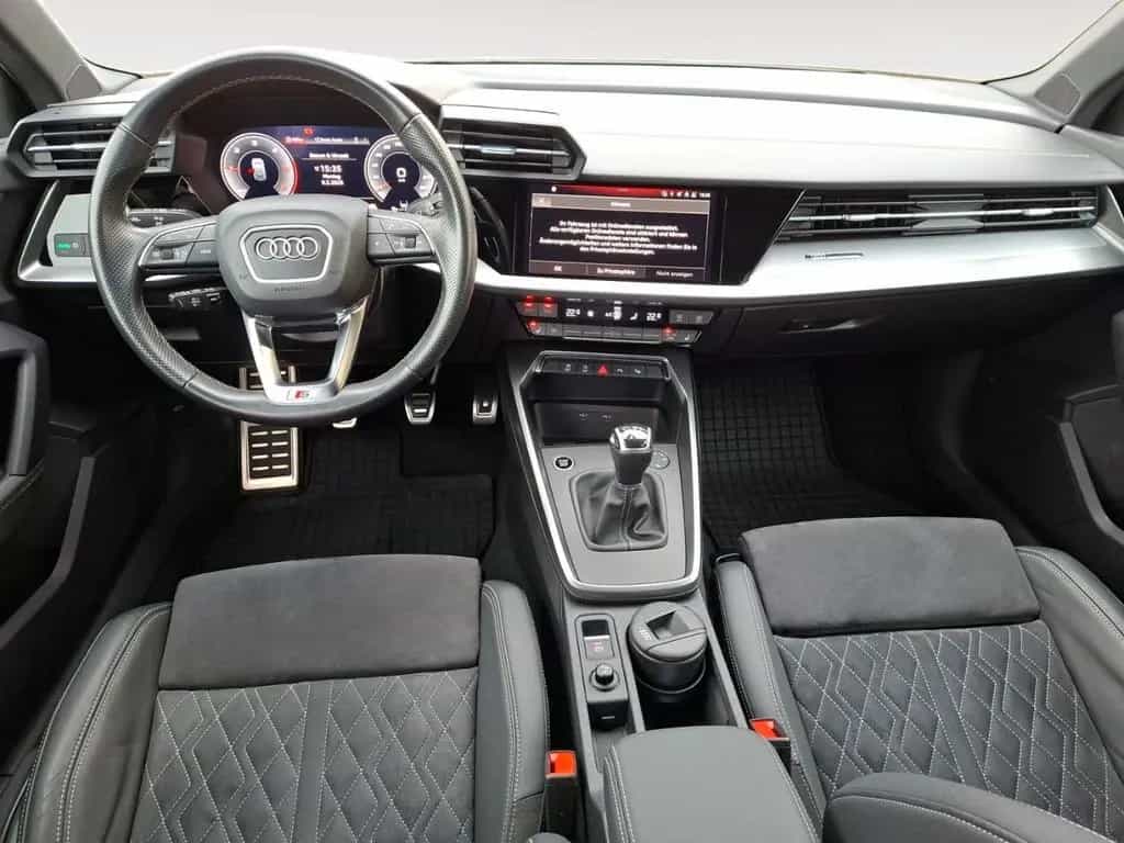 Audi A3 Sportback 35 TDI S-Line AHK RFK ACC CarPlay 08/2022-photo-8