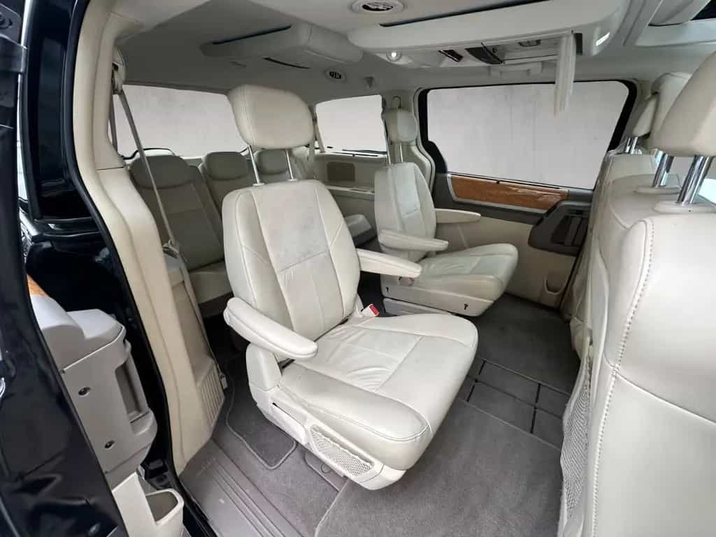Chrysler Grand Voyager V6 Town & Country *Leder*7-Sitzer* 04/2010-photo-9
