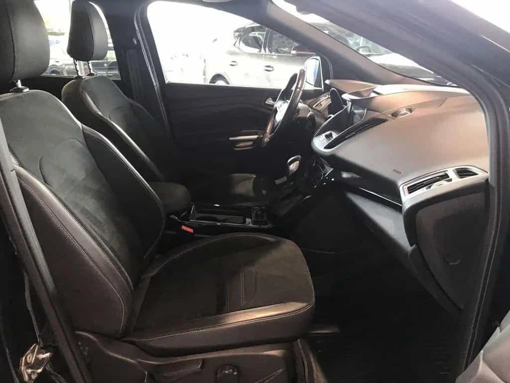 Ford Kuga ST-Line 1.5 EcoBoost / Pano-Dach/Kamera/19" 05/2019-photo-14