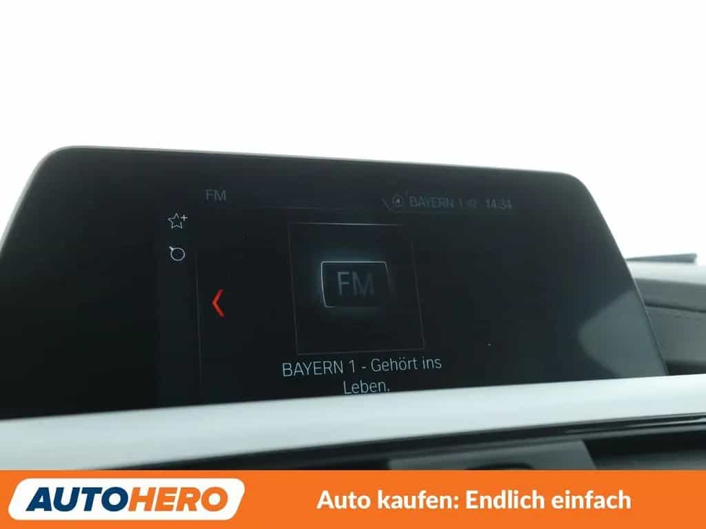 BMW 3 Series 318i Sport Line*NAVI*TEMPO*PDC*SHZ*ALU*KLIMA 05/2019-photo-20