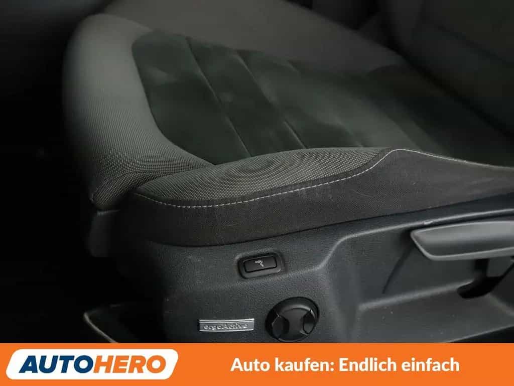 Volkswagen Golf VII 1.4 TSI Comfortline BM*NAVI*ACC*CAM*PDC 08/2017-photo-26