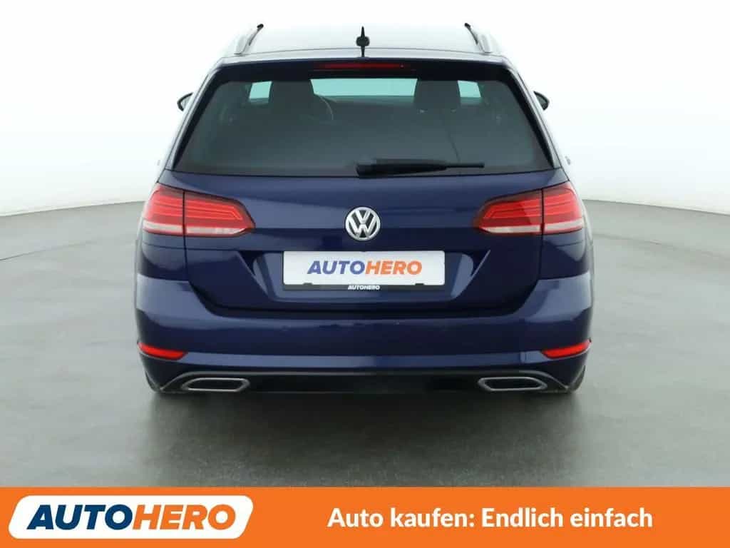 Volkswagen Golf VII 1.4 TSI Comfortline BM*NAVI*ACC*CAM*PDC 08/2017-photo-4