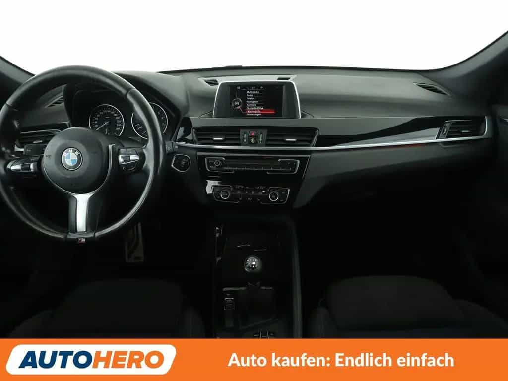 BMW X1 sDrive 18i M Sport*NAVI*TEMPO*PDC*SHZ* 05/2017-photo-11