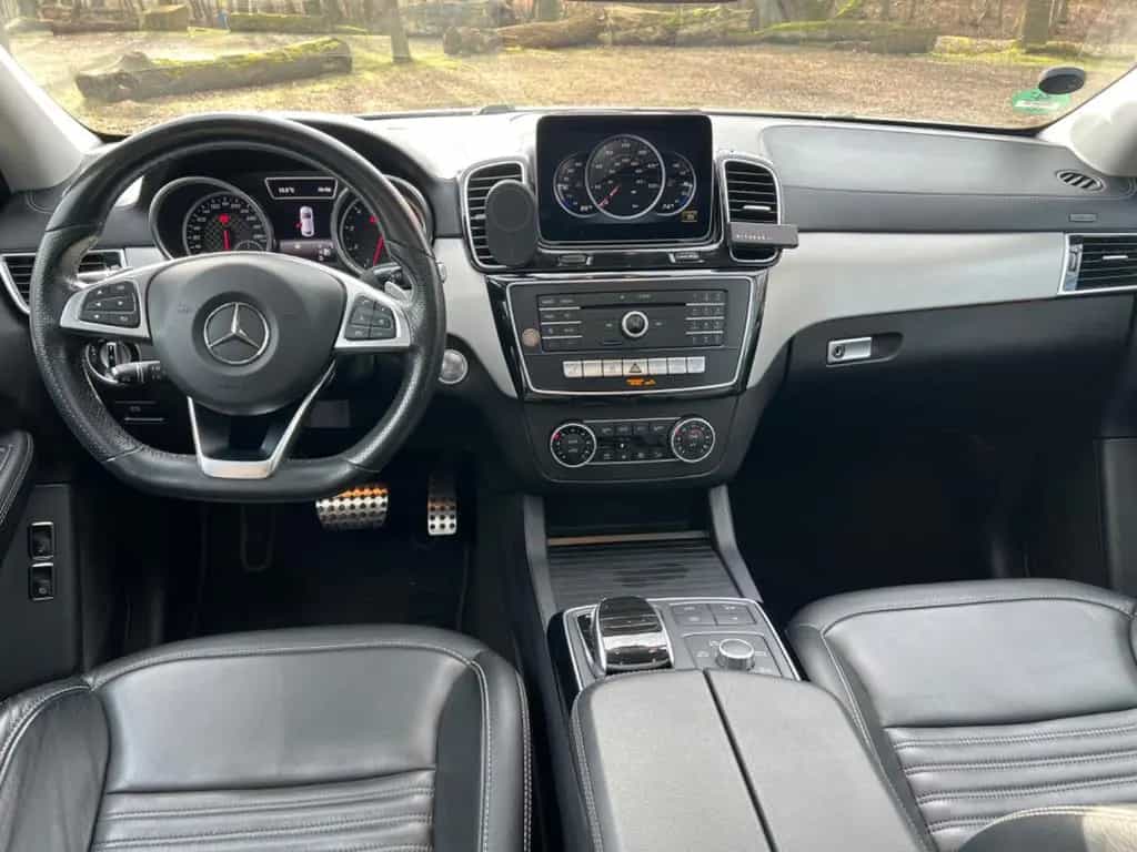 Mercedes-Benz AMG GLE 43 Coupe Topzustand! AHK 21" Garantie 07/2019-photo-12