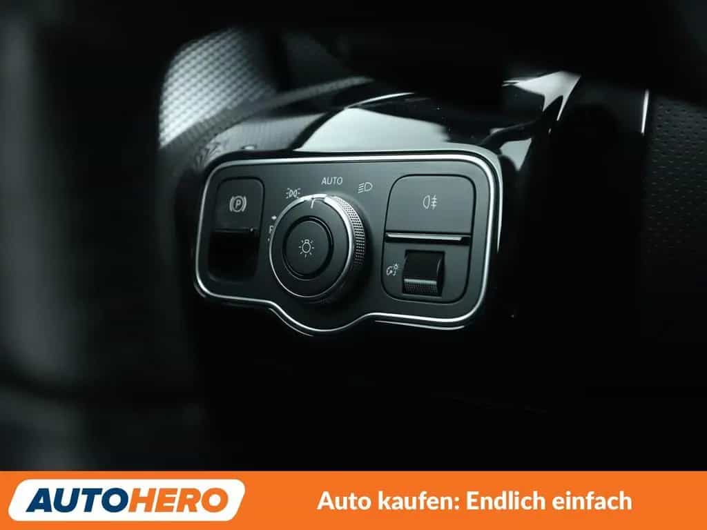 Mercedes-Benz A-Class 180 Progressive Aut.*NAV*LED*TEMPO* 07/2020-photo-24