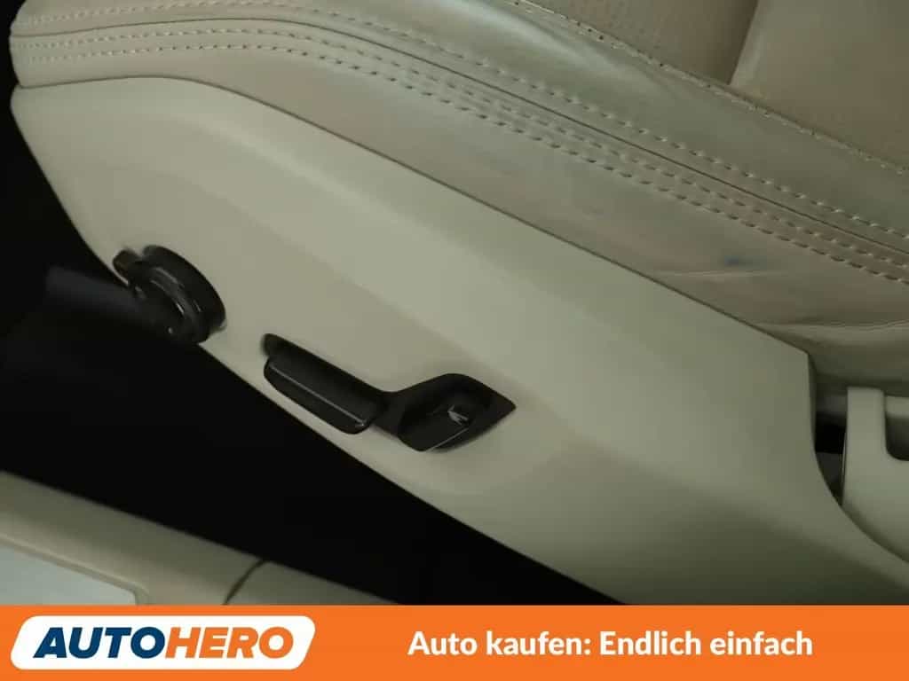 Volvo XC60 2.0 T5 Inscription AWD Aut.*NAVI*HEAD-UP* 11/2017-photo-24