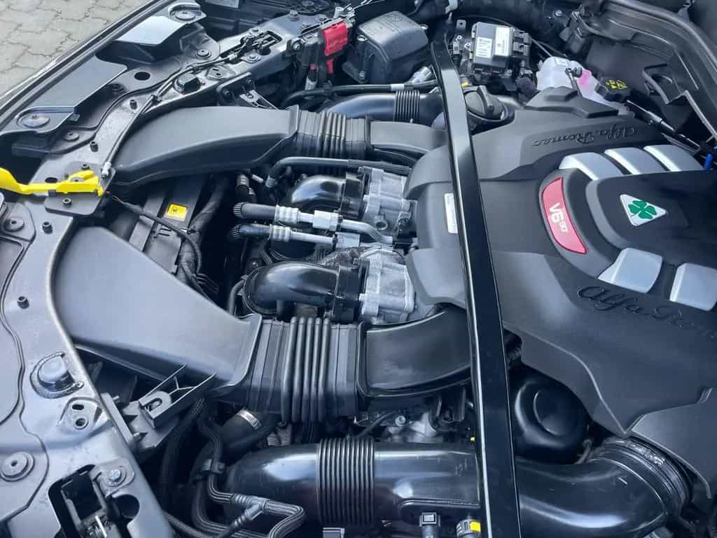 Alfa Romeo Stelvio Quadrifoglio Q4 Navi*Kam*H.Kardon*LED* 11/2018-photo-32