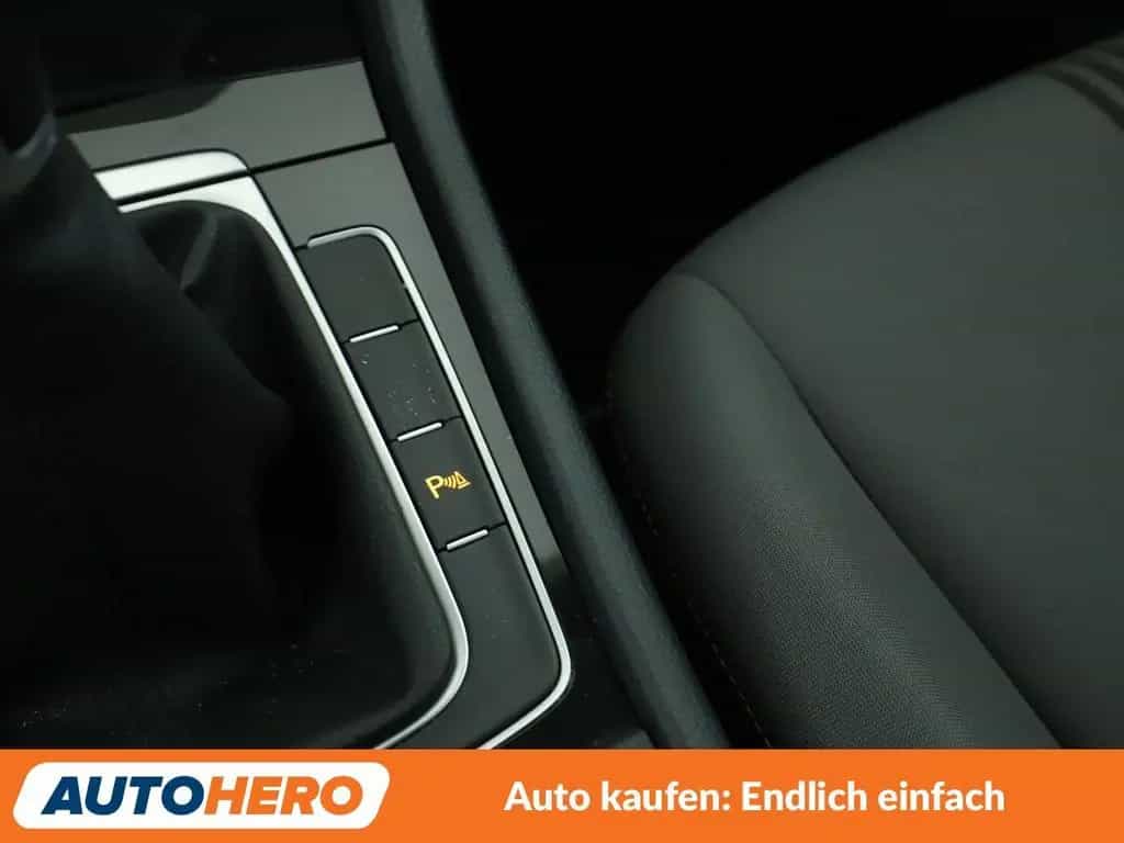 Volkswagen Golf VII 1.4 TSI Allstar BMT*ACC*PDC*CARPLAY*BT* 07/2016-photo-25