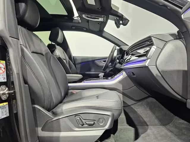 Audi Q8 50 TDI S Line Black Pano Matrix Softc.Hud 22' 01/2025-photo-13