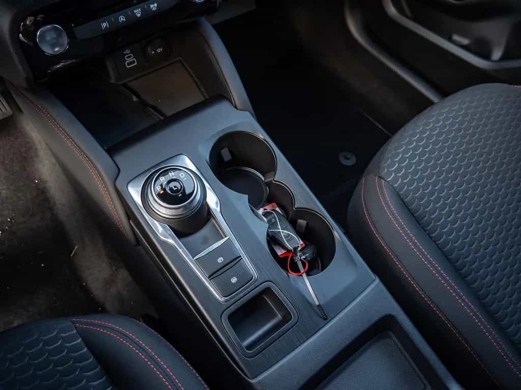 Ford Kuga 08/2025-photo-12