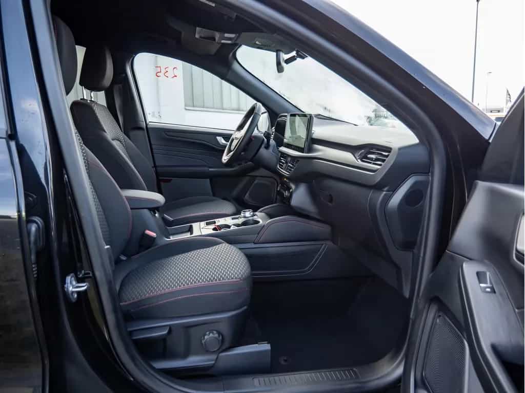 Ford Kuga 08/2025-photo-6