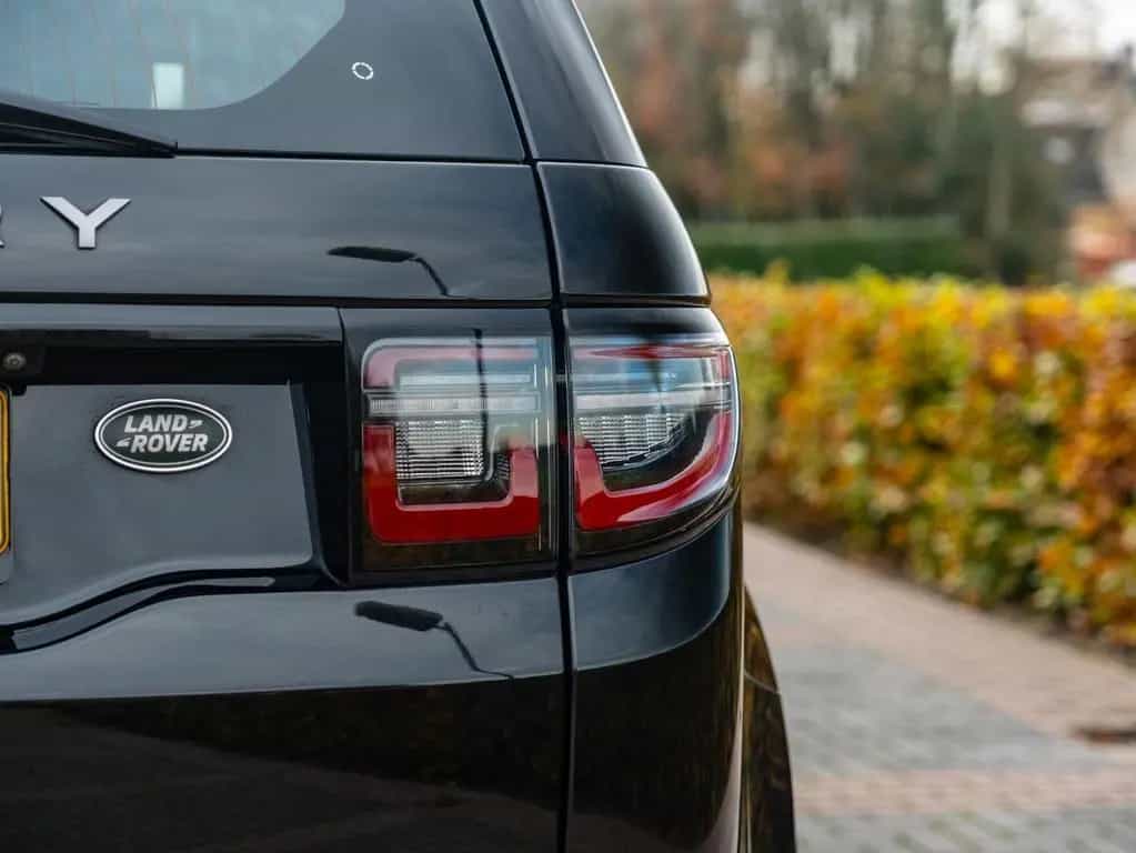 Land Rover Discovery Sport D150 2.0 R-Dynamic Launch Editio 10/2019-photo-23