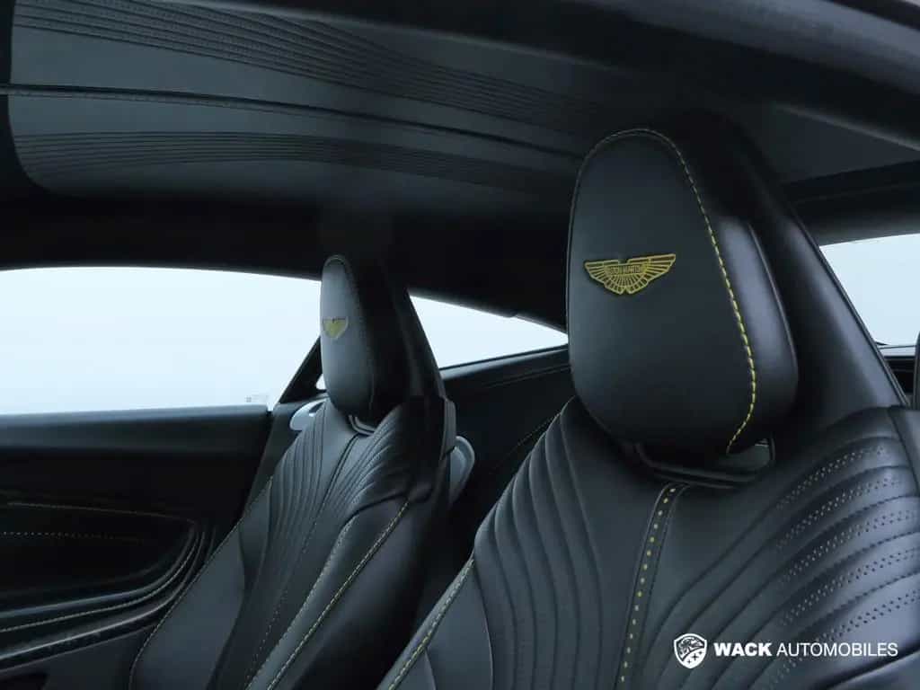 Aston Martin DB11 COUPE 5.2L BI-TURBO V12 608 CV 08/2018-photo-19