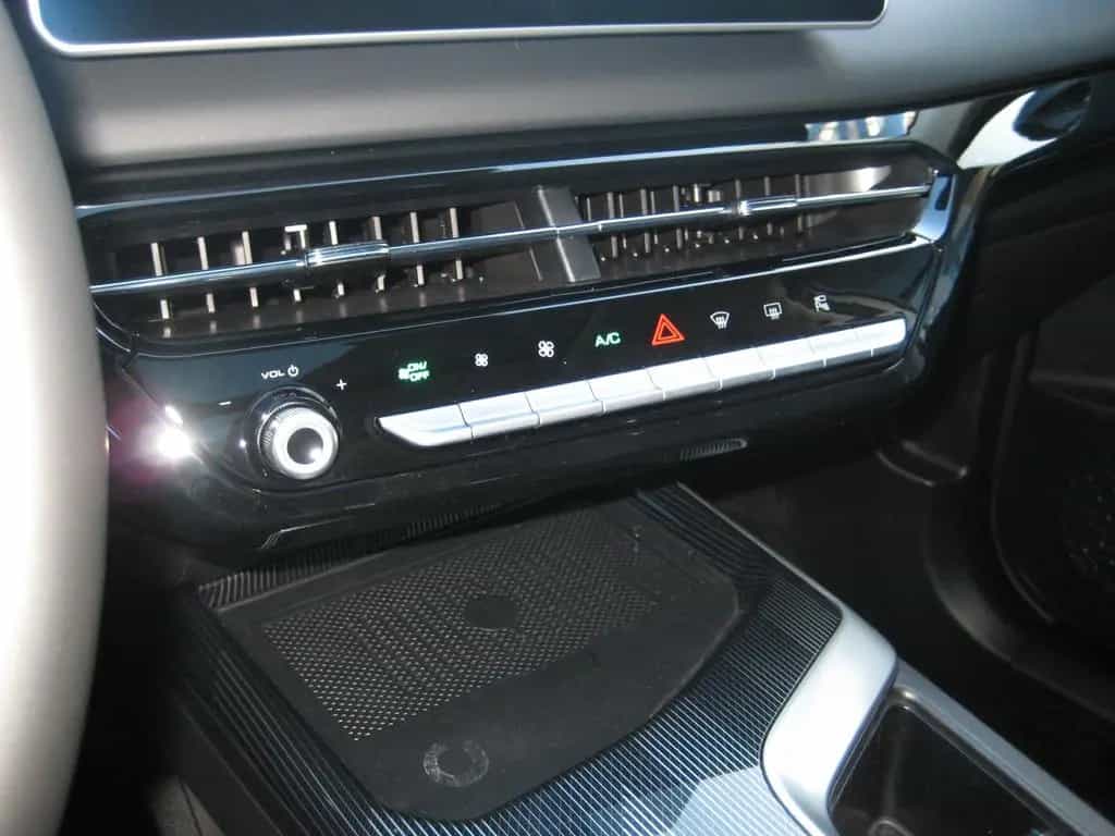 GWM HAVAL Jolion Pro Luxury 1.5 Turbo/5JahreGarantie 03/2026-photo-13