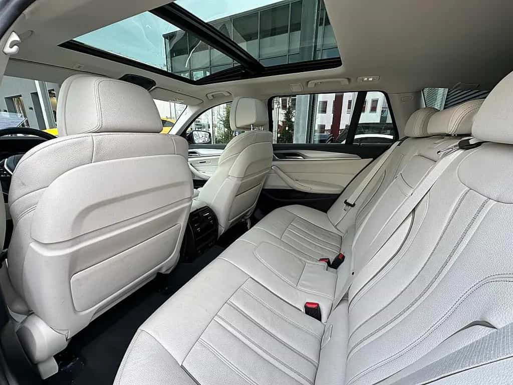 BMW 5 Series 520d Touring xDrive Luxury Line Aut. / AHK / ... 01/2023-photo-13