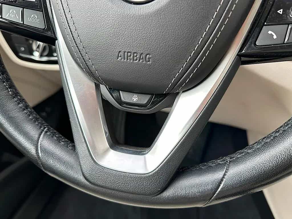 BMW 5 Series 520d Touring xDrive Luxury Line Aut. / AHK / ... 01/2023-photo-21
