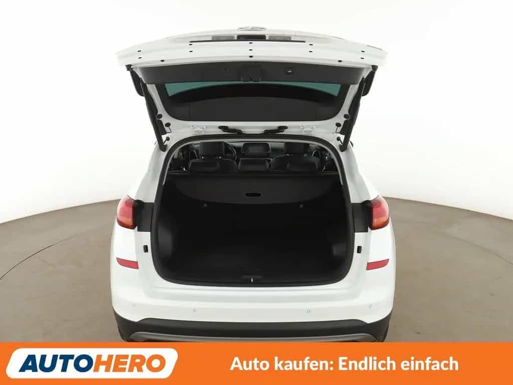 Hyundai Tucson 1.6 TGDI Premium 4WD Aut.*NAVI*LED*SPUR* 11/2019-photo-16