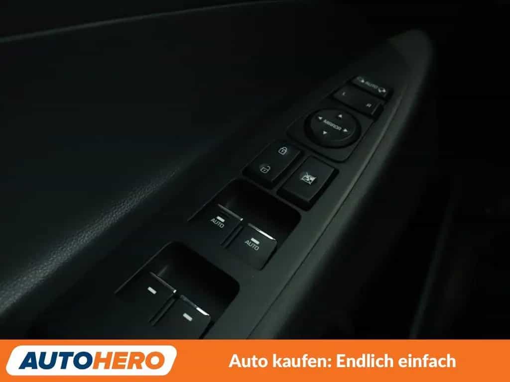 Hyundai Tucson 1.6 TGDI Premium 4WD Aut.*NAVI*LED*SPUR* 11/2019-photo-26