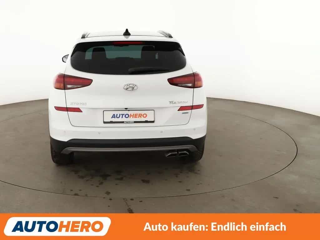 Hyundai Tucson 1.6 TGDI Premium 4WD Aut.*NAVI*LED*SPUR* 11/2019-photo-4