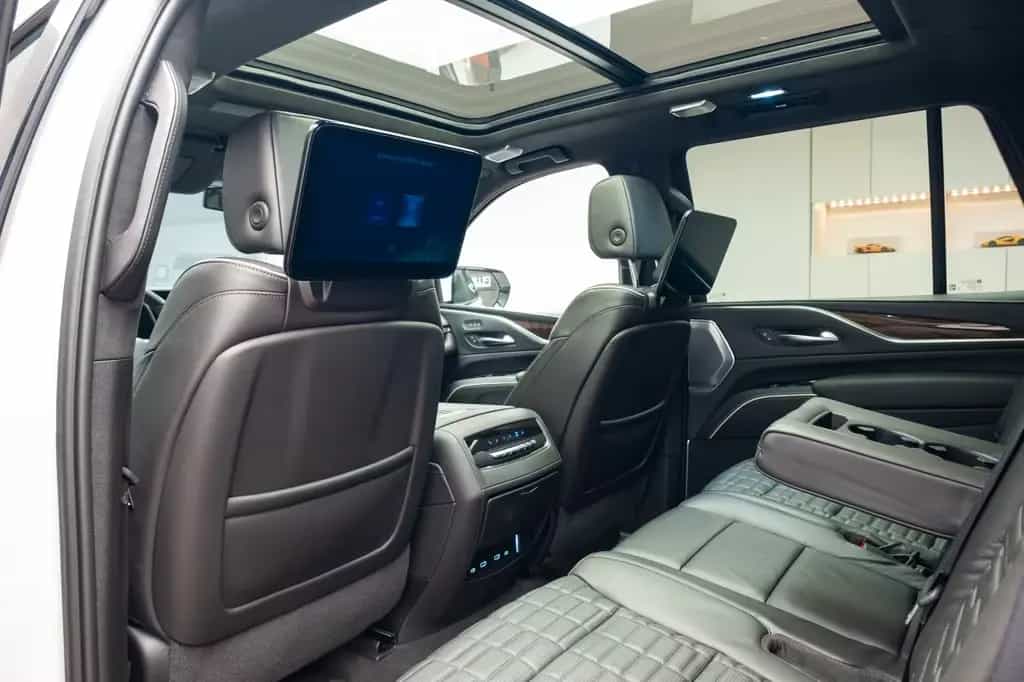 Cadillac Escalade GMT K2XL Premium 06/2024-photo-11