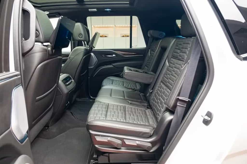 Cadillac Escalade GMT K2XL Premium 06/2024-photo-12