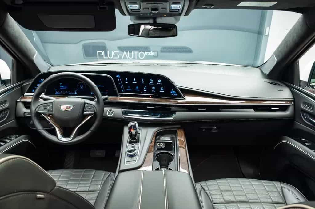 Cadillac Escalade GMT K2XL Premium 06/2024-photo-16
