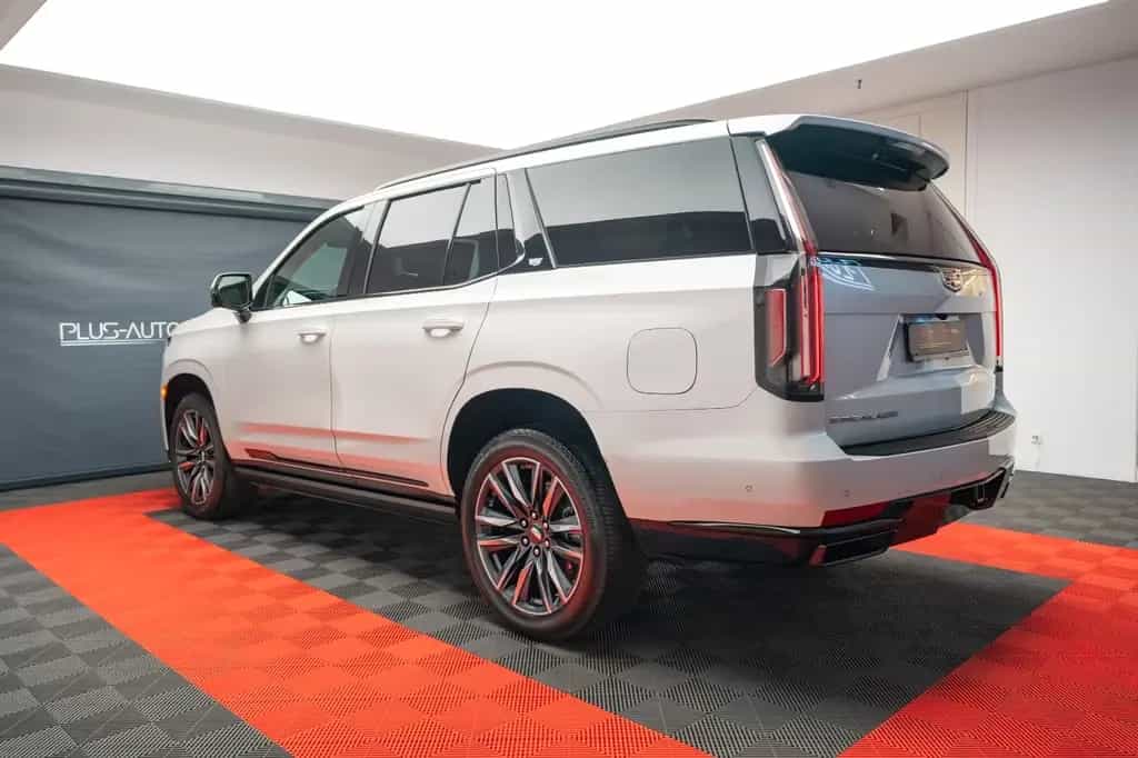 Cadillac Escalade GMT K2XL Premium 06/2024-photo-3