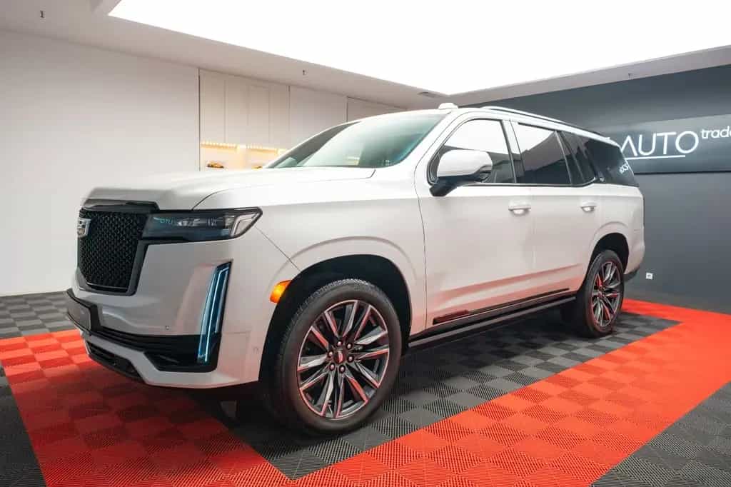 Cadillac Escalade GMT K2XL Premium 06/2024-photo-4