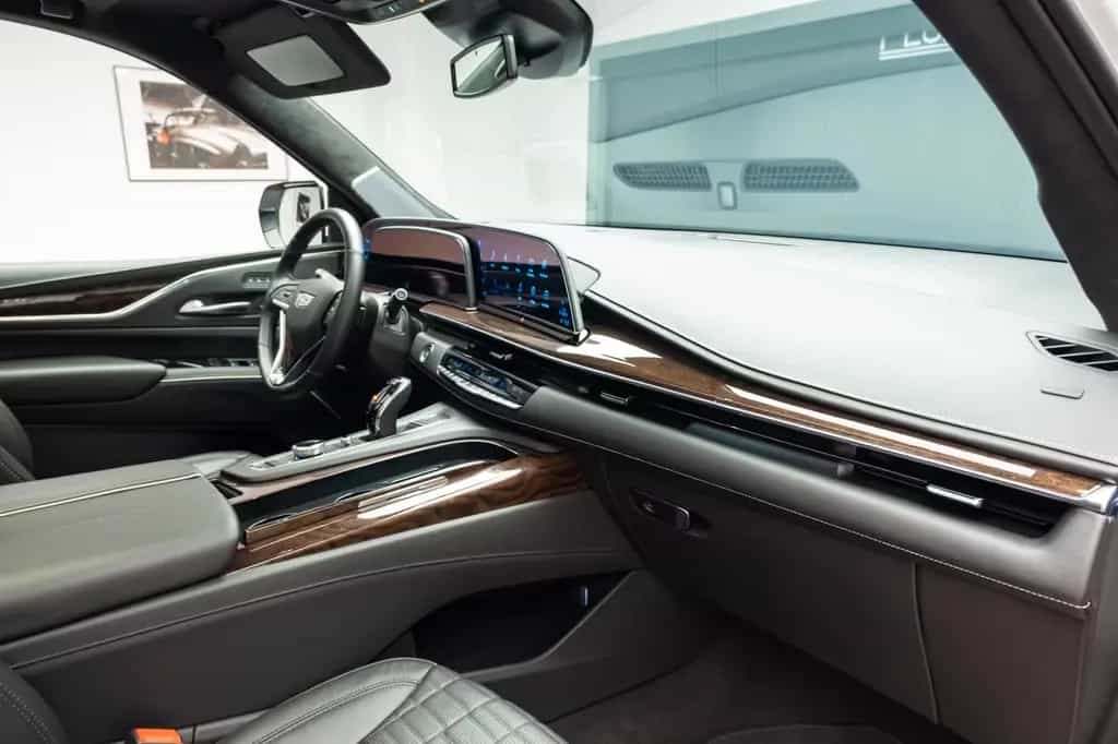 Cadillac Escalade GMT K2XL Premium 06/2024-photo-6