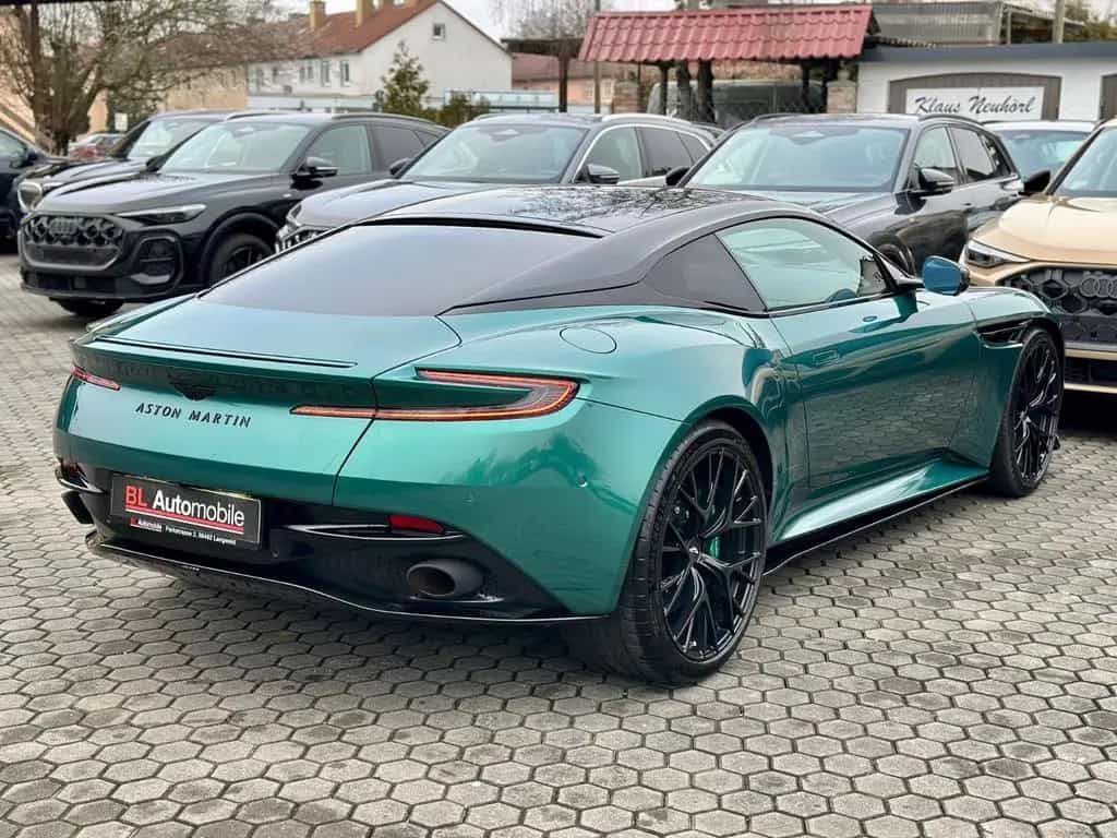 Aston Martin DB12 4.0 V8 KERAMIK.B&W.SITZBELÜFT.360° 02/2024-photo-6