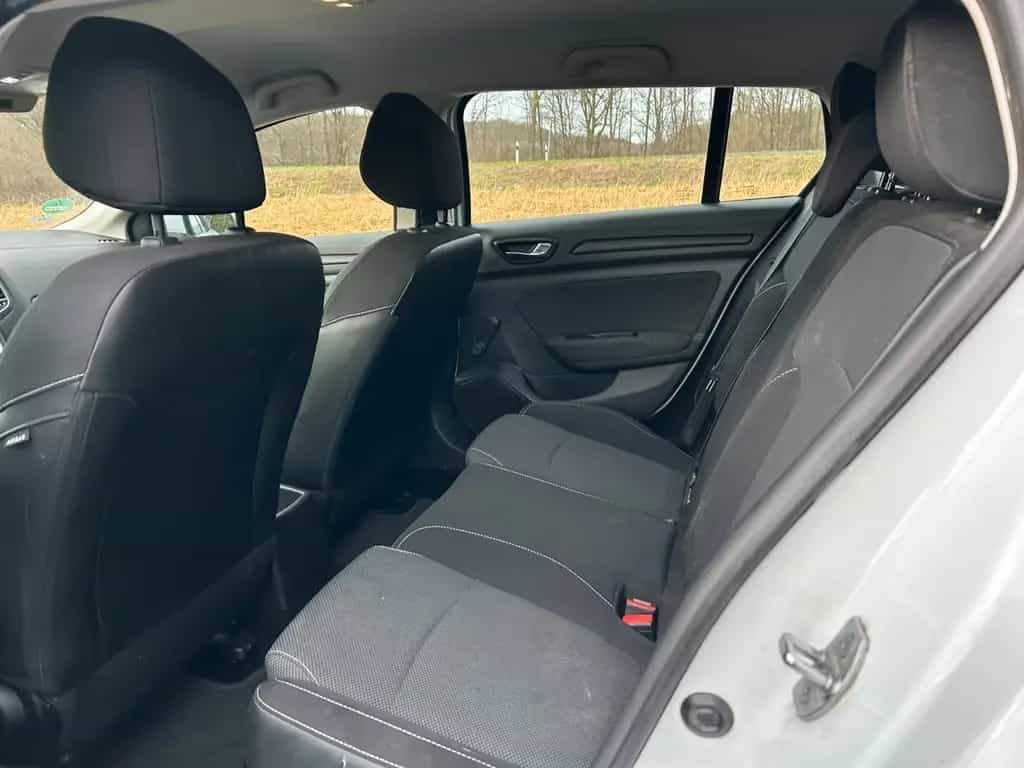 Renault Megane IV 1.2 Grandtour Life 03/2017-photo-14