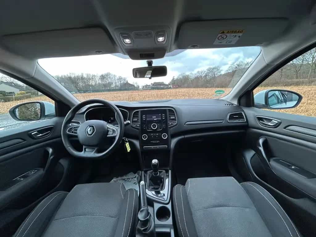 Renault Megane IV 1.2 Grandtour Life 03/2017-photo-18
