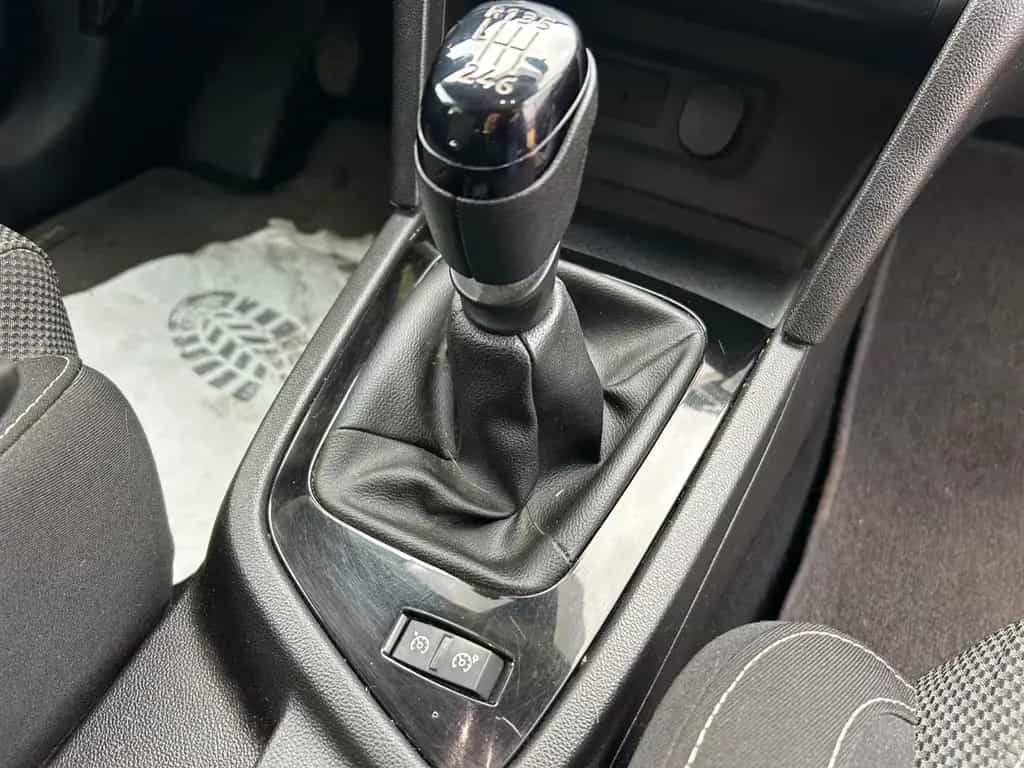 Renault Megane IV 1.2 Grandtour Life 03/2017-photo-22
